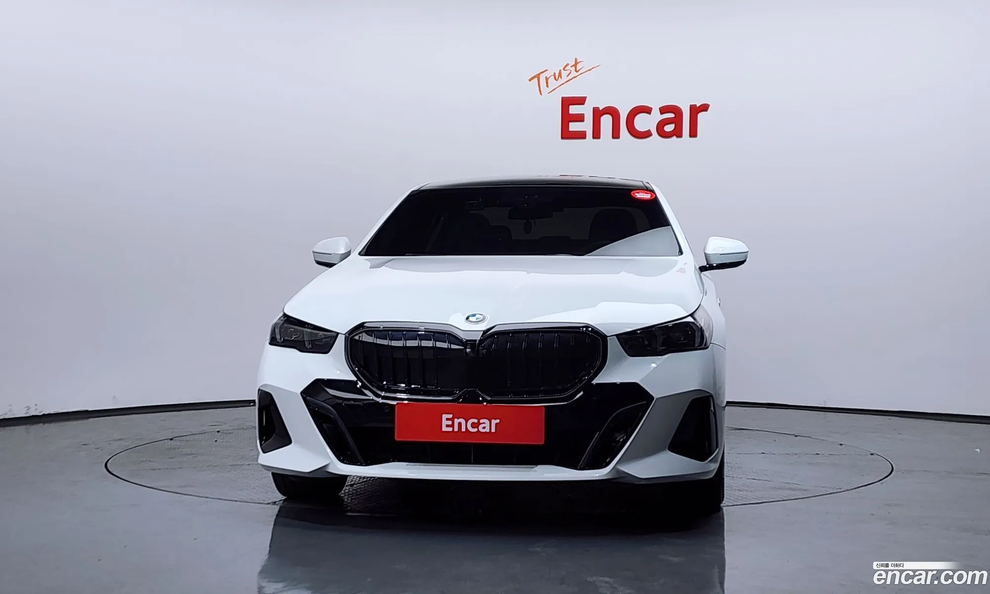 BMW 5 Series 2024 — 39