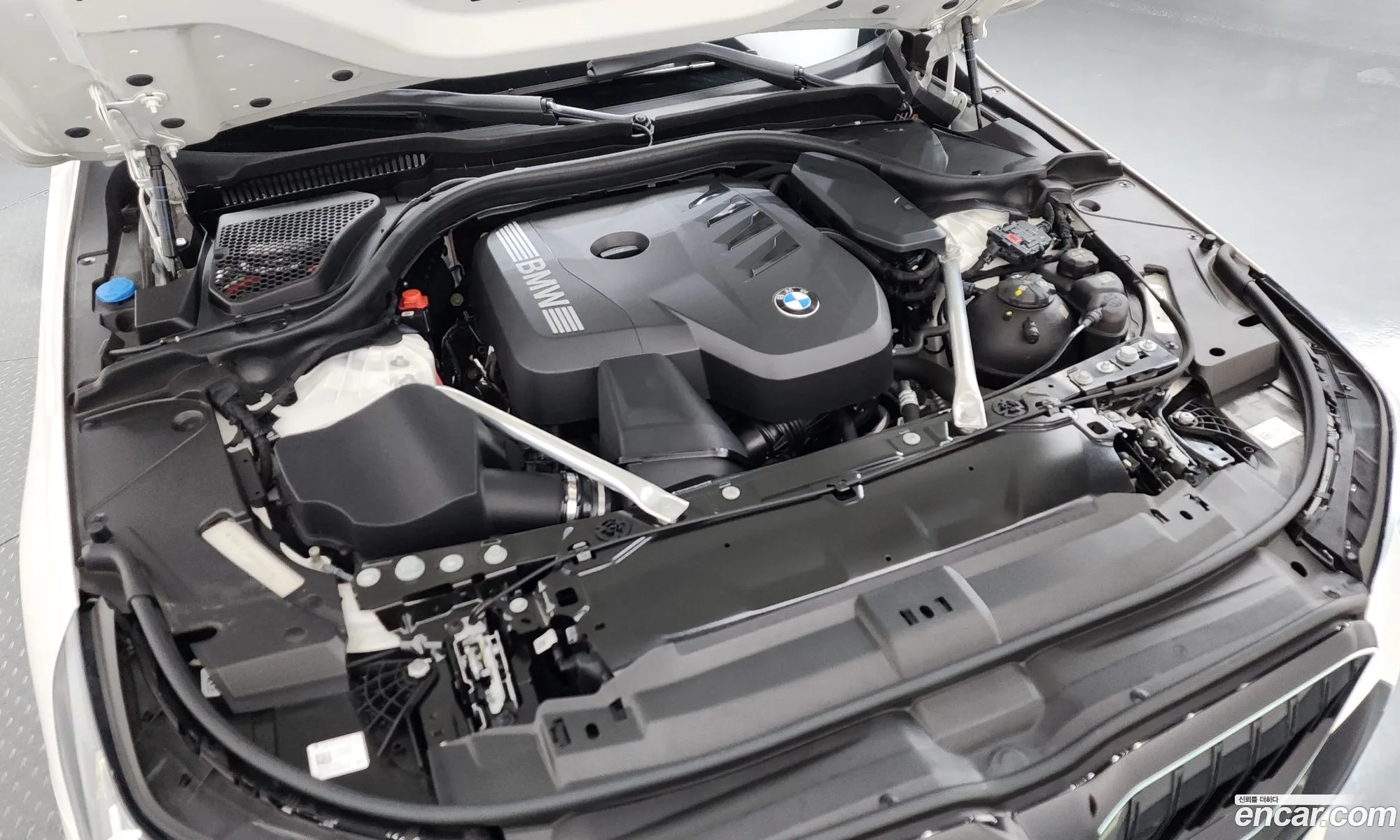 BMW 5 Series 2024 — 25