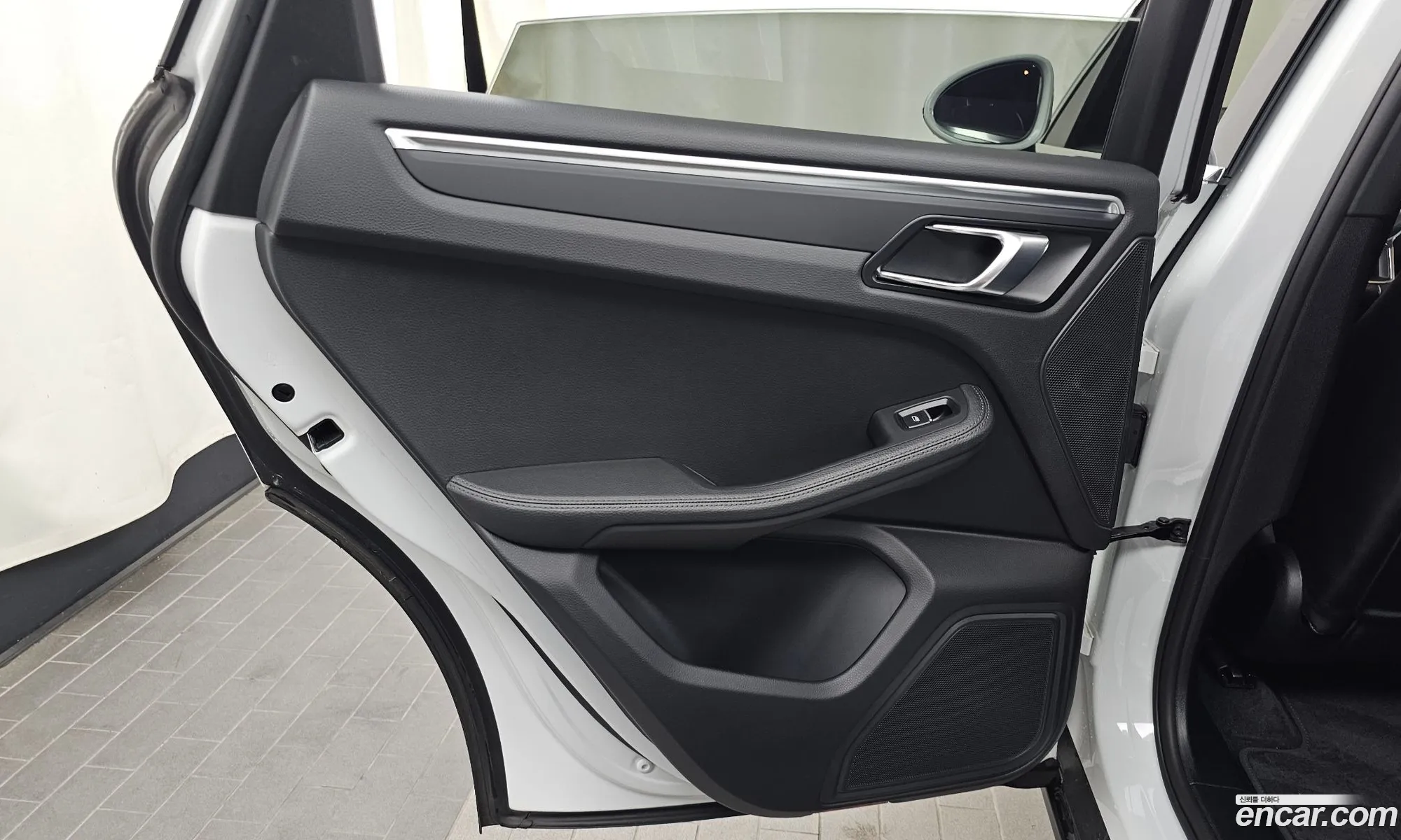 Porsche Macan 2018 WP1AA2953JLB22135 — 7