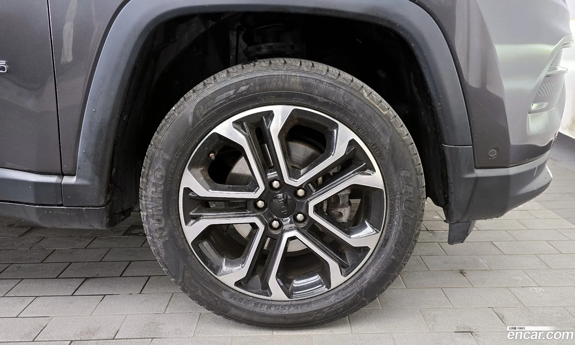 Jeep Compass 2022 3C4NJDCB1NT173558 — 19