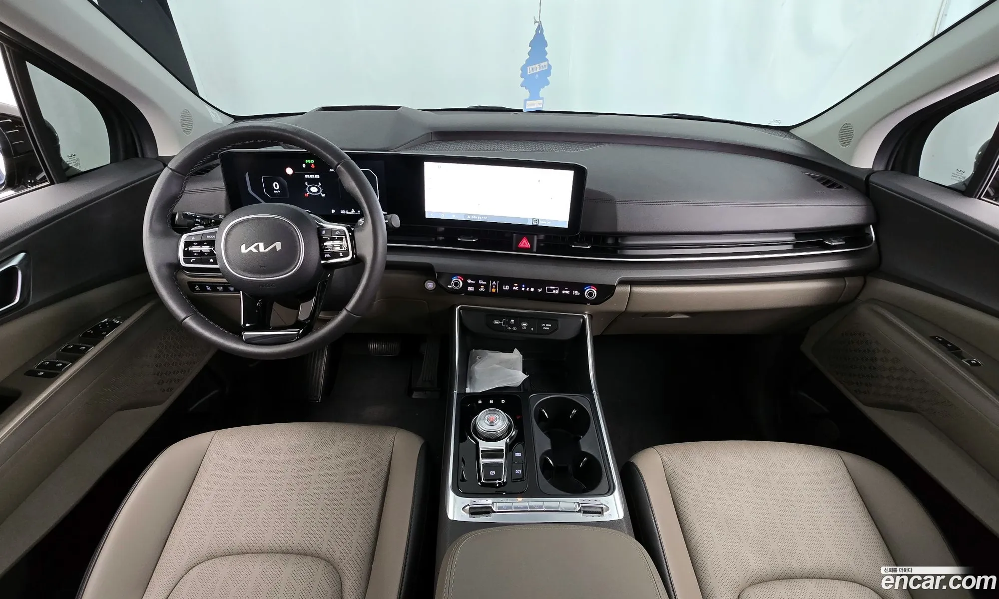 Kia Carnival 2024 — 2