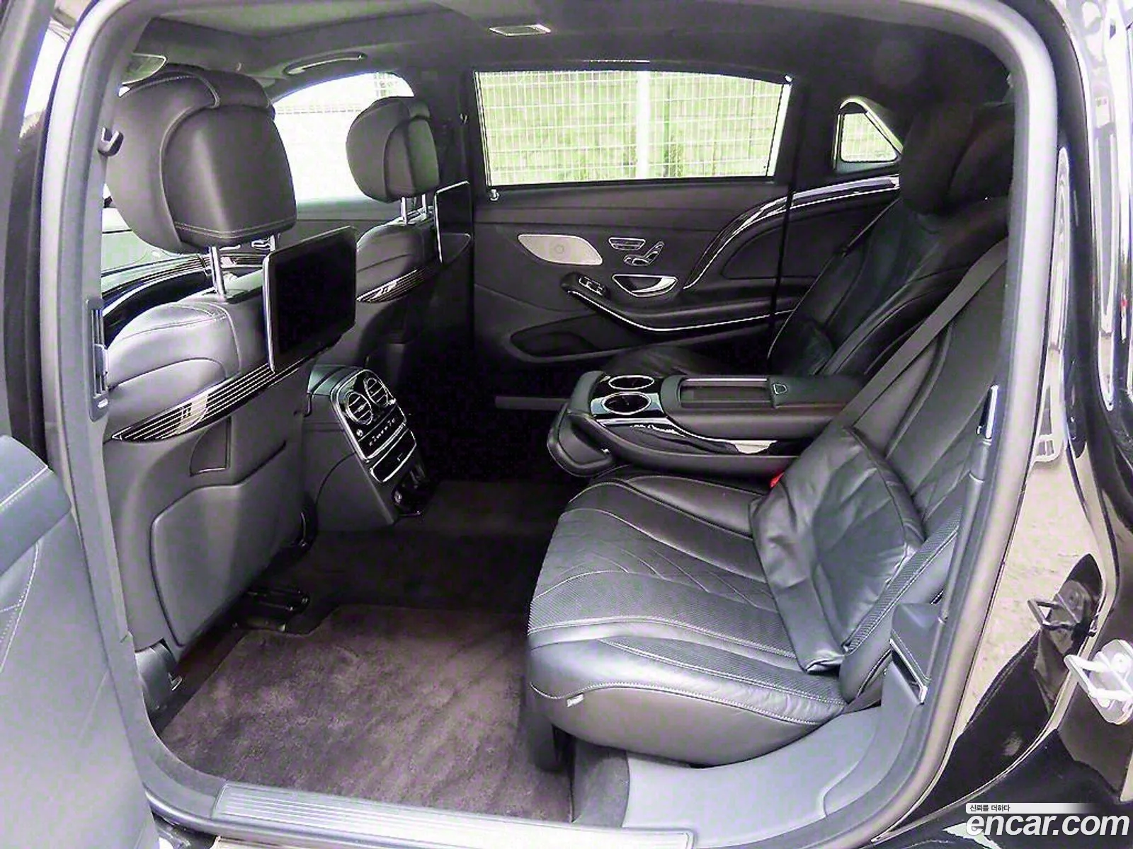 Mercedes-Benz S-Class W222 2020 — 13