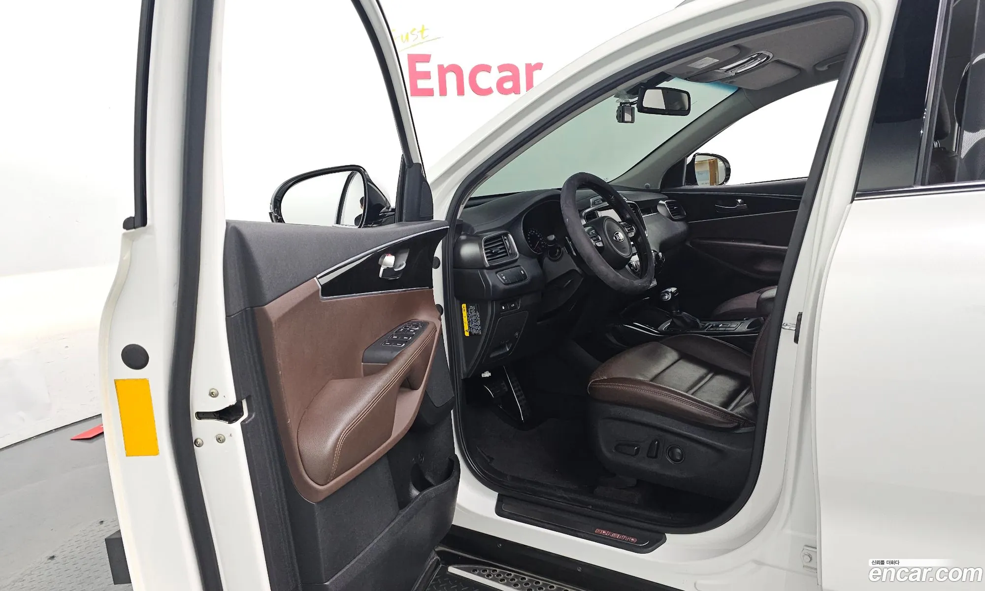 Kia Sorento 2017 KNAPH81ABHA377705 — 6