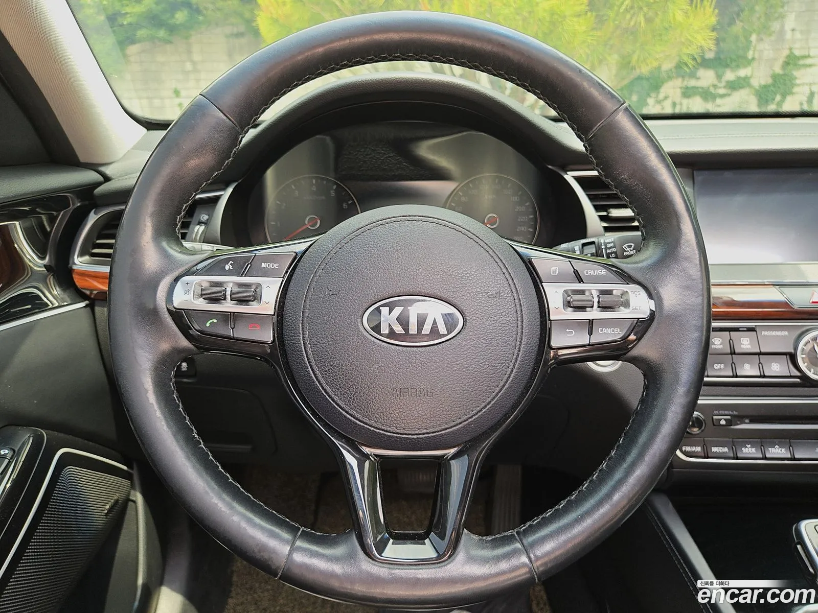 Kia K7 2016 — 9