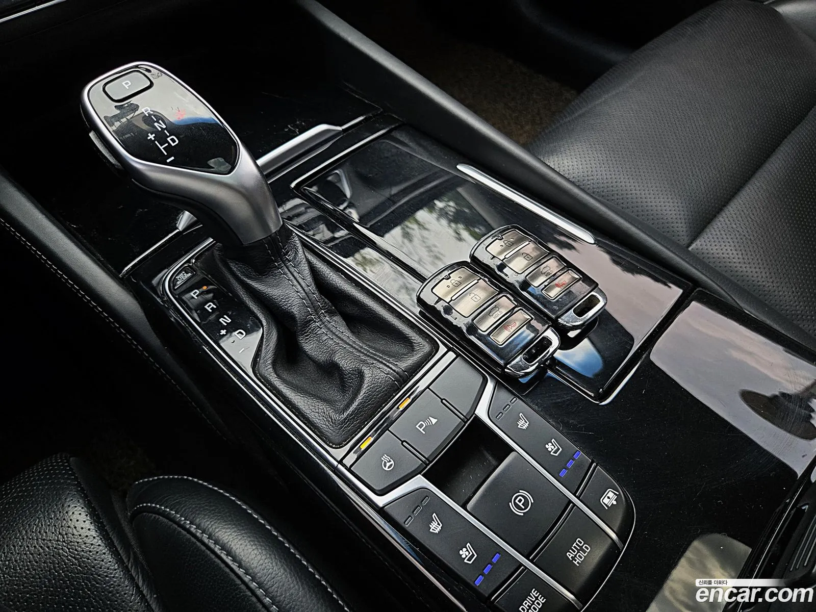 Kia K7 2016 — 14