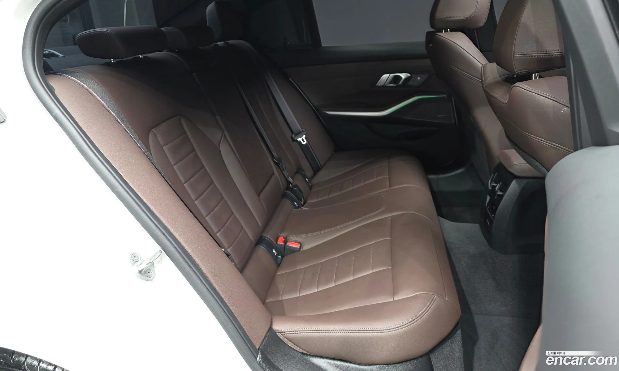 BMW 3 Series 2025 — 8