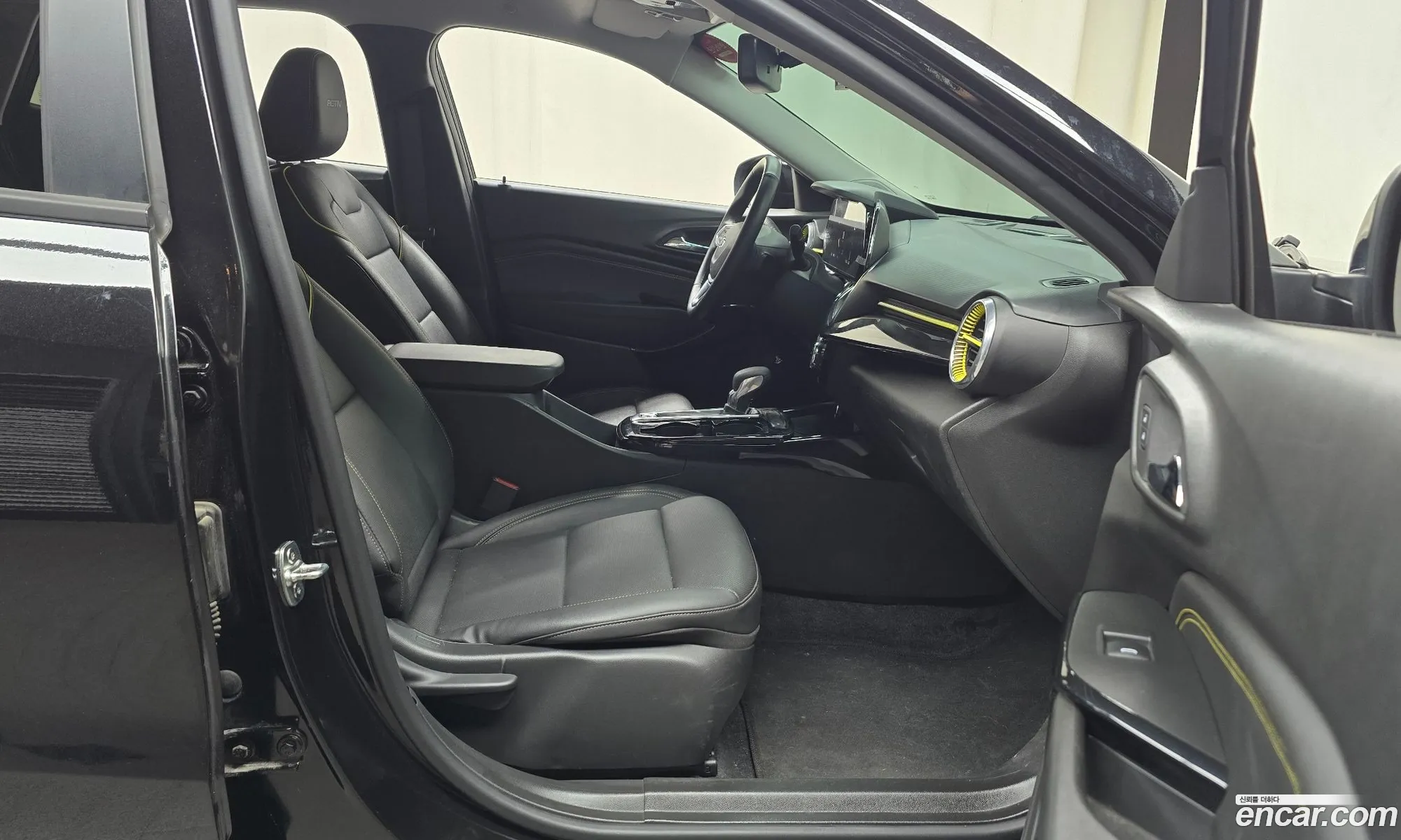 Chevrolet (GM Daewoo) Trax Crossover 2023 — 15