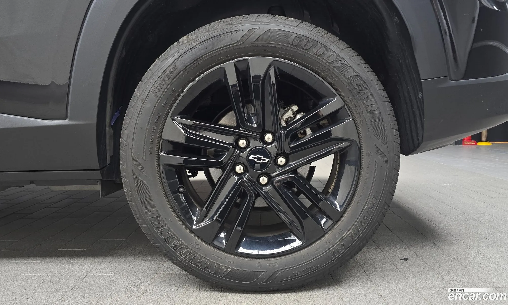Chevrolet (GM Daewoo) Trax Crossover 2023 — 20