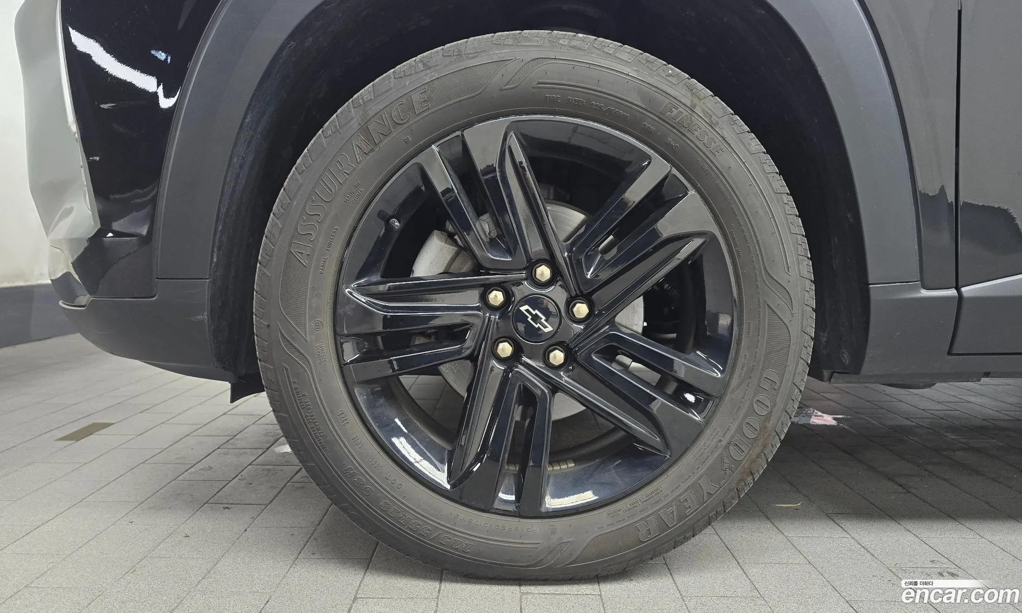 Chevrolet (GM Daewoo) Trax Crossover 2023 — 3