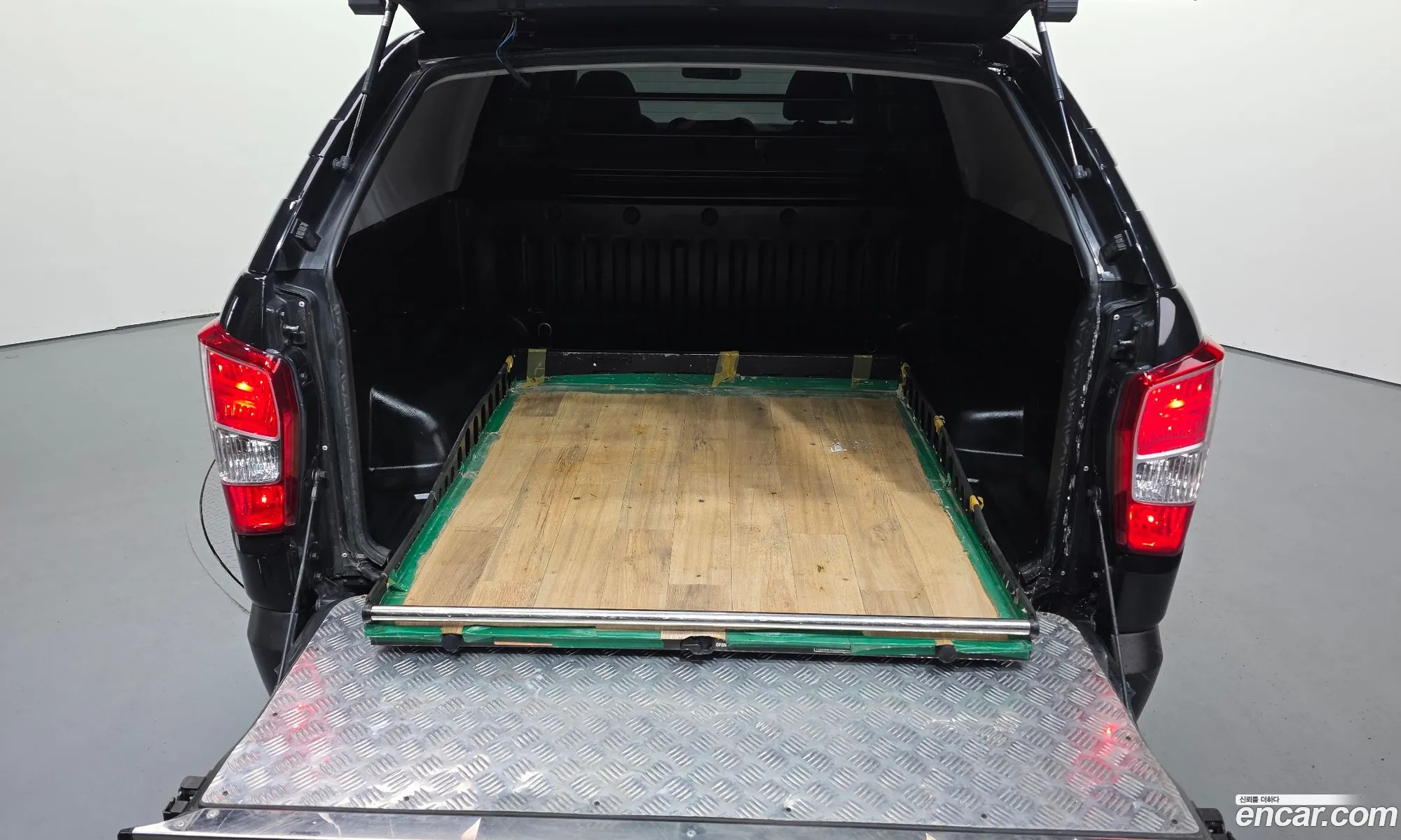 KG Mobility (SsangYong) Rexton Sports 2018 — 17