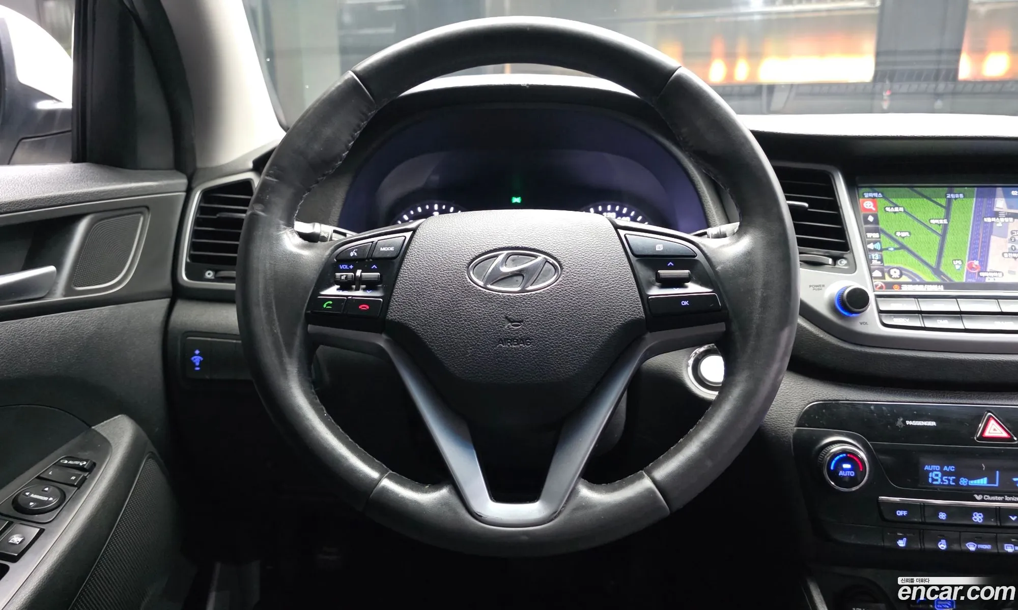 Hyundai Tucson 2015 — 21
