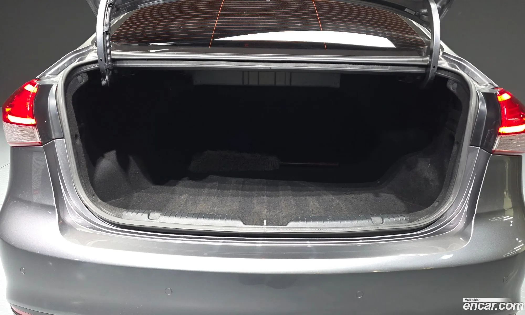 Kia K3 2017 KNAFK412BHA708502 — 8
