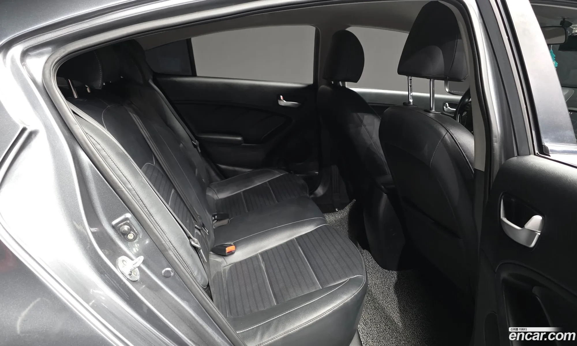 Kia K3 2017 KNAFK412BHA708502 — 15