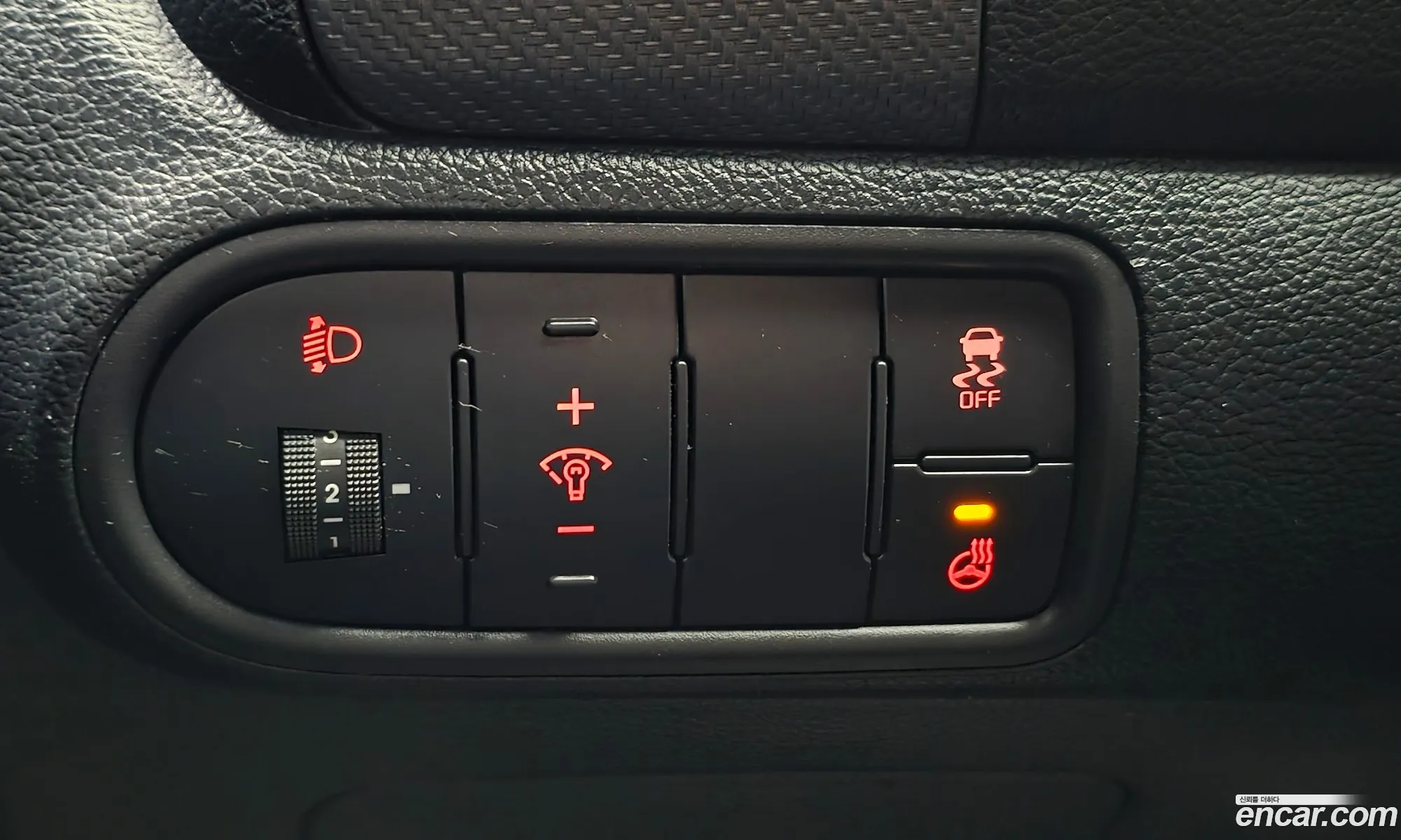 Kia K3 2017 KNAFK412BHA708502 — 3