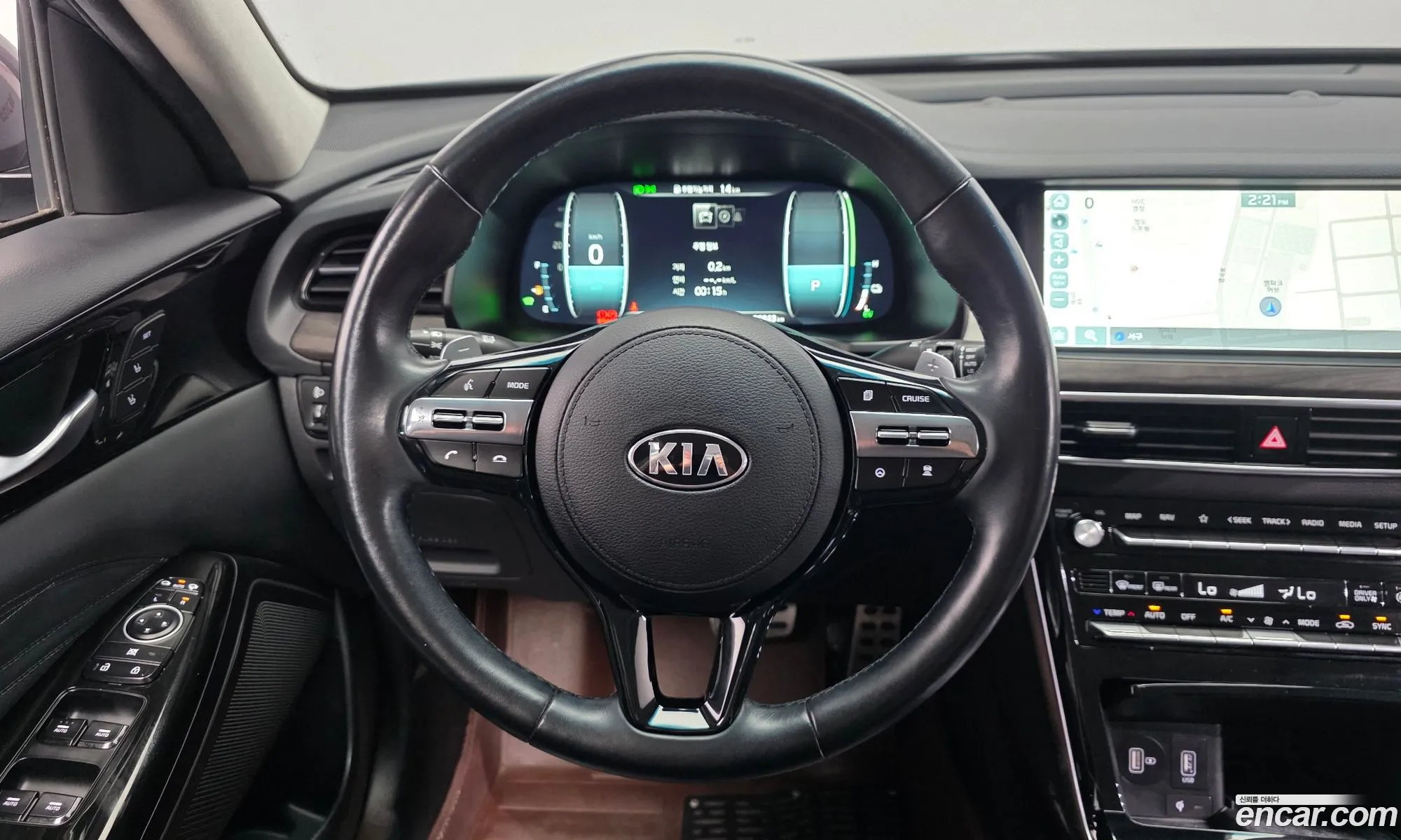 Kia K7 Premier Hybrid 2019 — 17