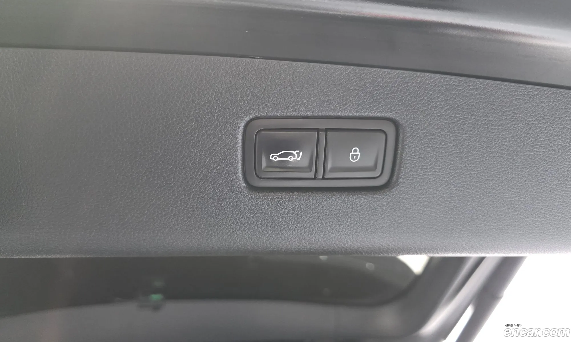 Genesis GV70 2022 KMTMA81BBNU072749 — 26