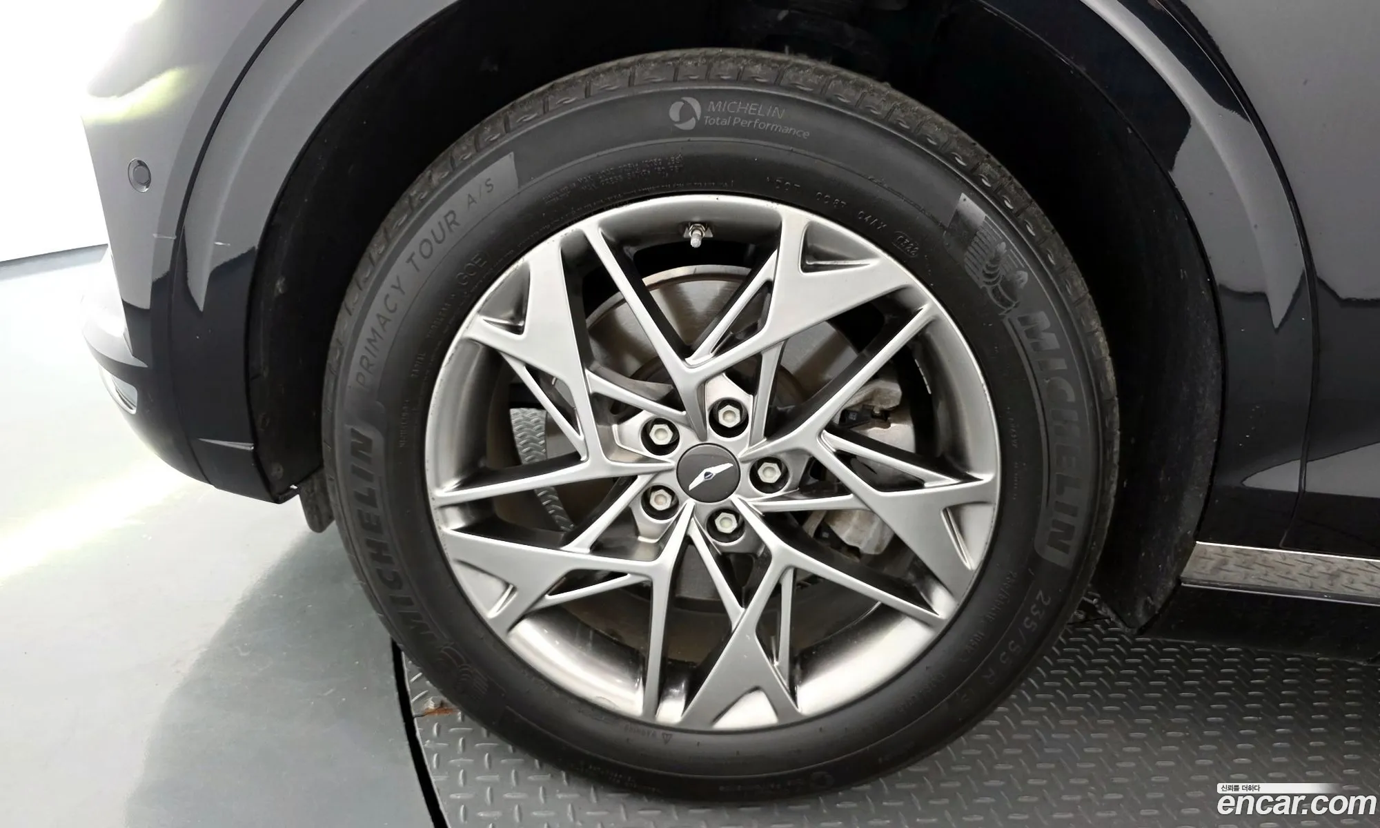 Genesis GV70 2022 KMTMA81BBNU072749 — 17