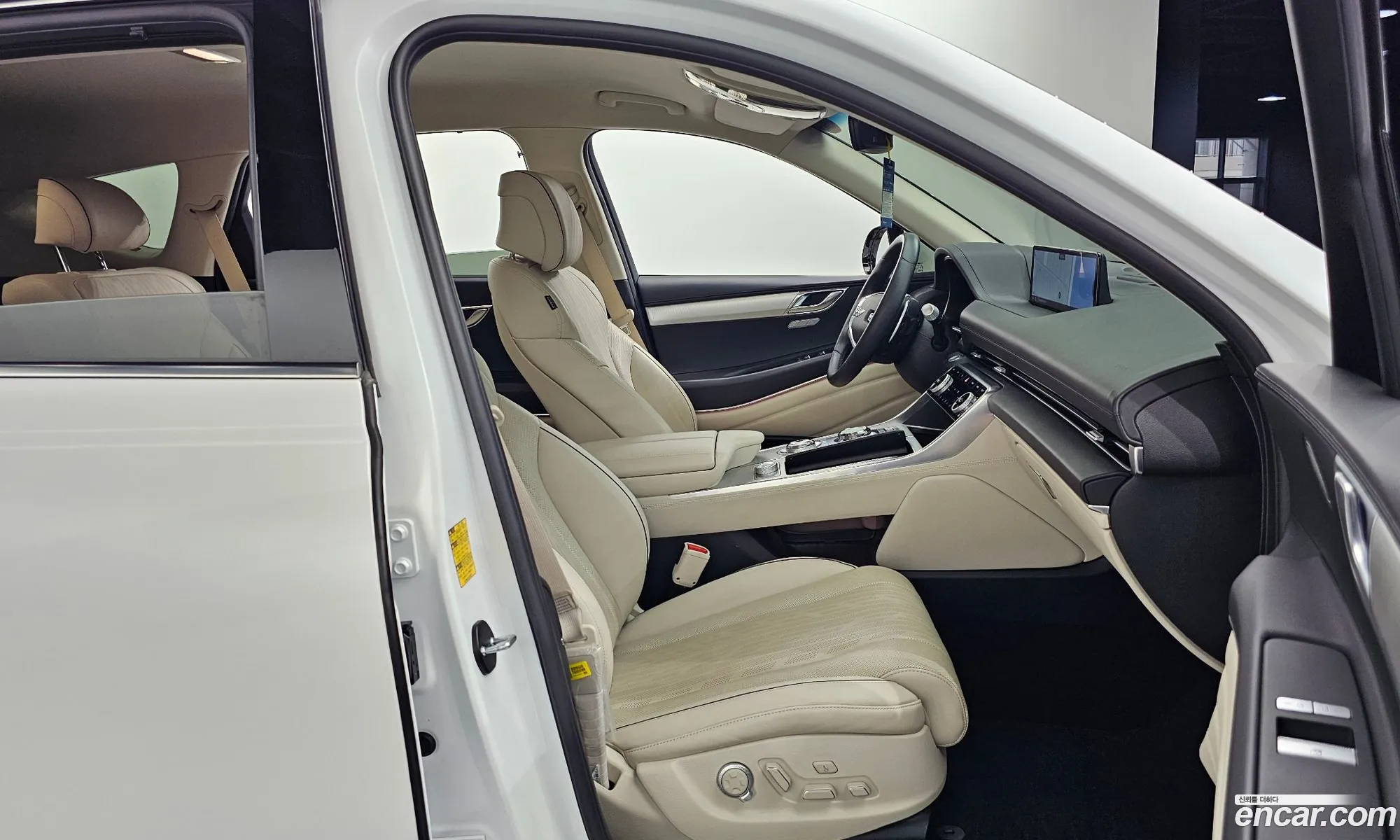 Genesis GV80 2023 KMTHB81DDPU178460 — 8
