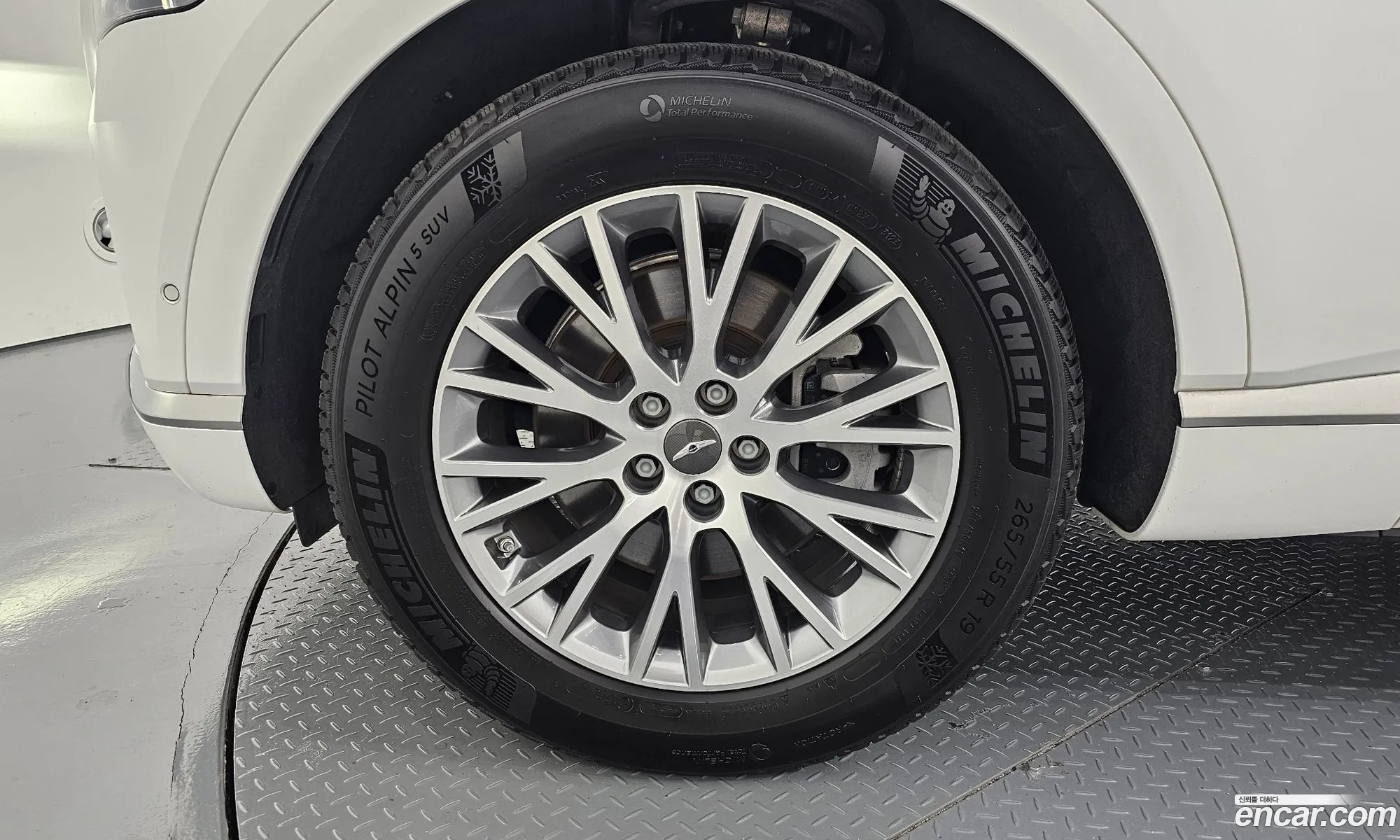 Genesis GV80 2023 KMTHB81DDPU178460 — 40