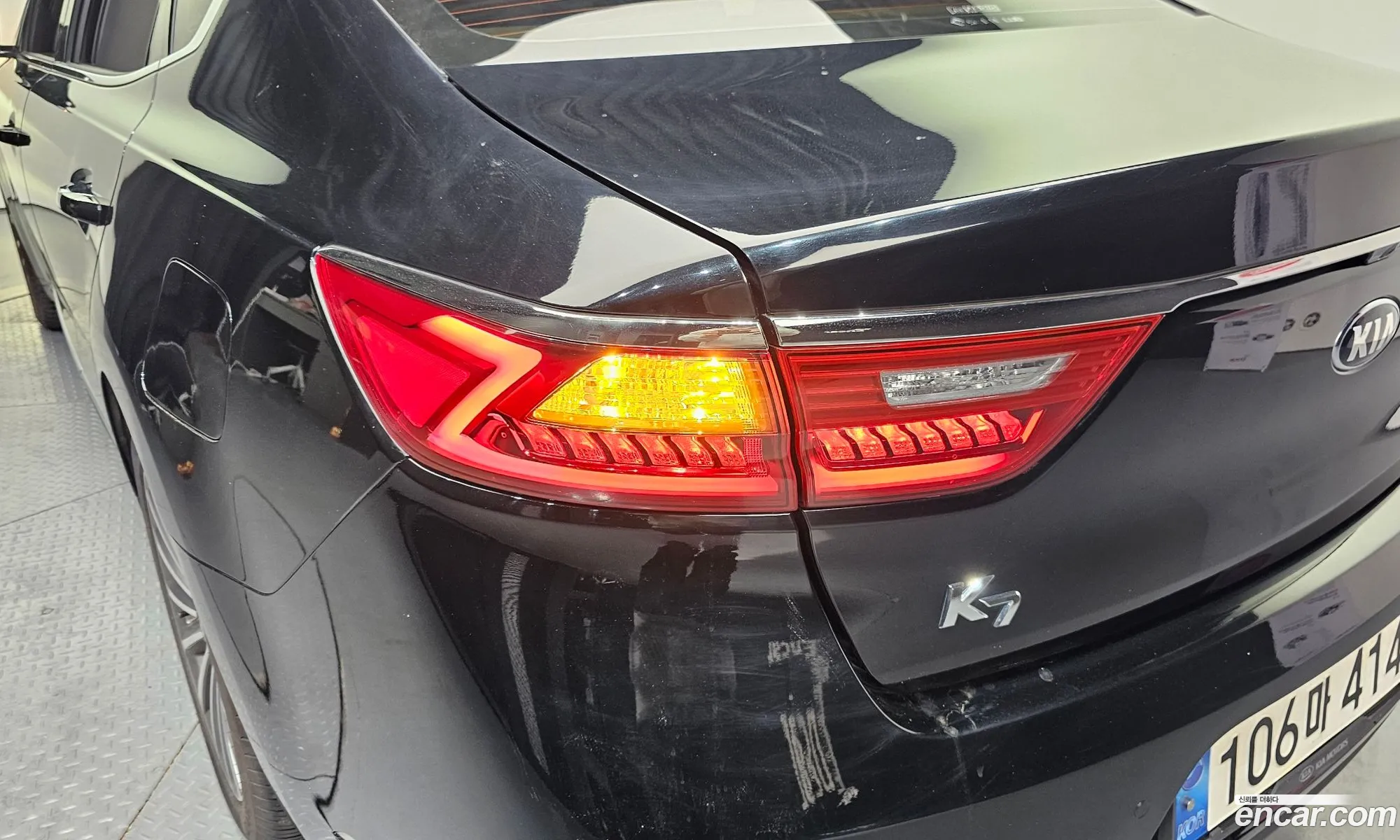 Kia K7 2019 KNALB415BKA165437 — 5
