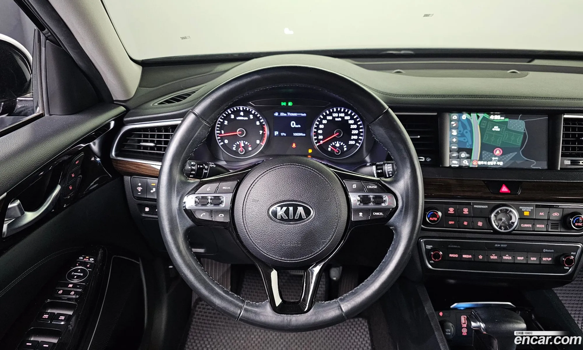 Kia K7 2019 KNALB415BKA165437 — 27