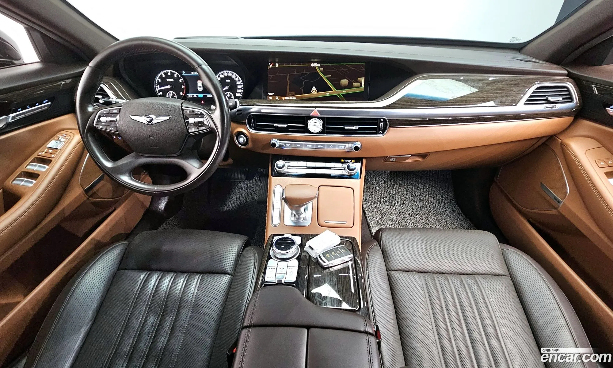 Genesis G90 2021 KMHG241DDMU092235 — 18