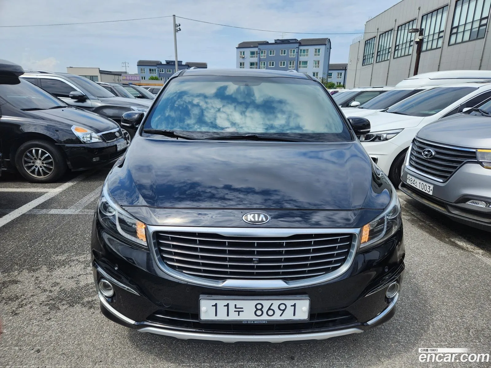 Kia Carnival 2015 — 3