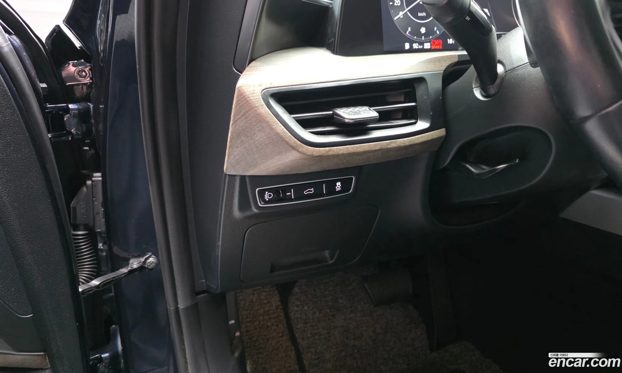 Kia K8 2021 KNAM241BBNA013221 — 18