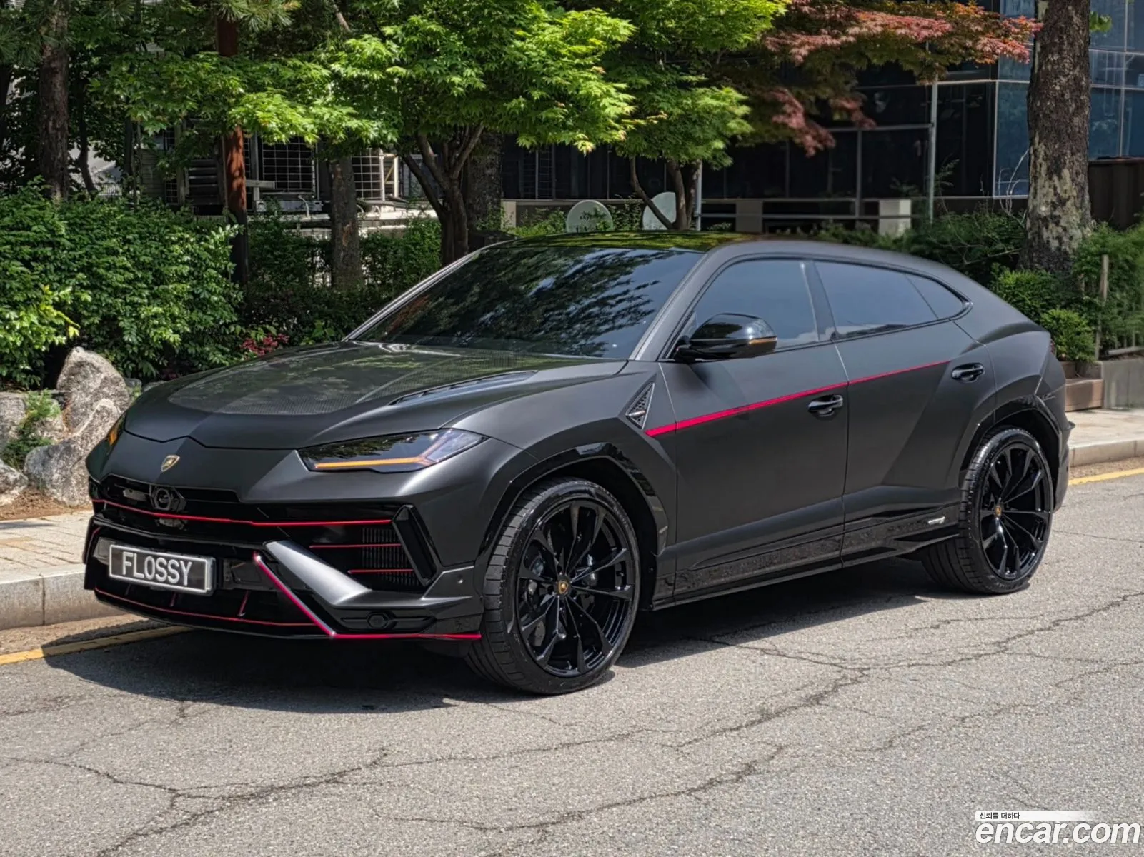 Lamborghini Urus 2023 — 17