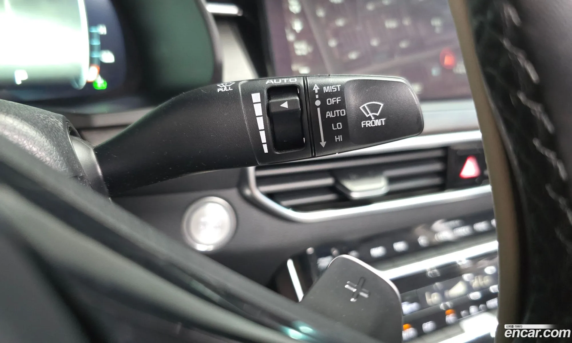 Kia K7 Premier Hybrid 2019 — 9