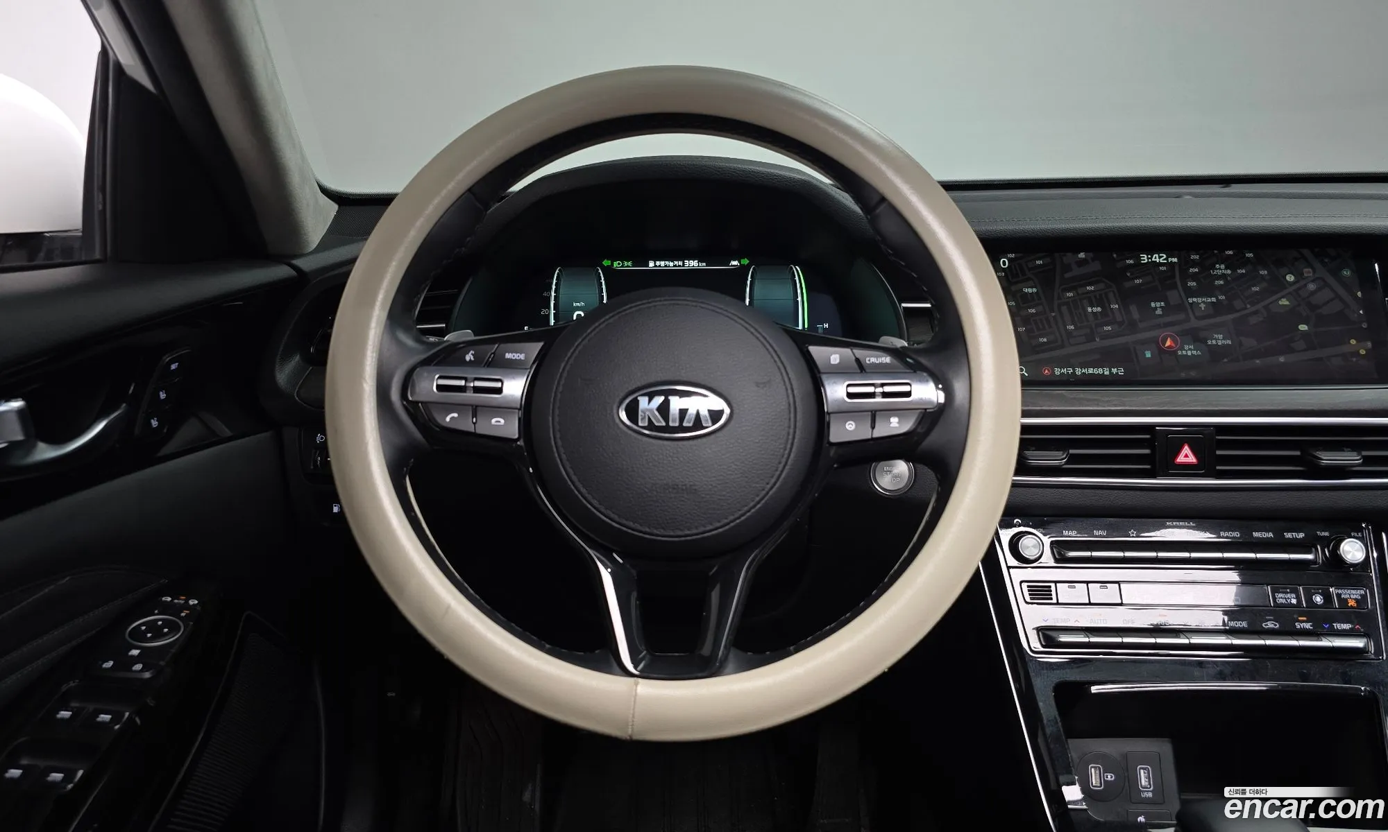 Kia K7 Premier Hybrid 2019 — 30