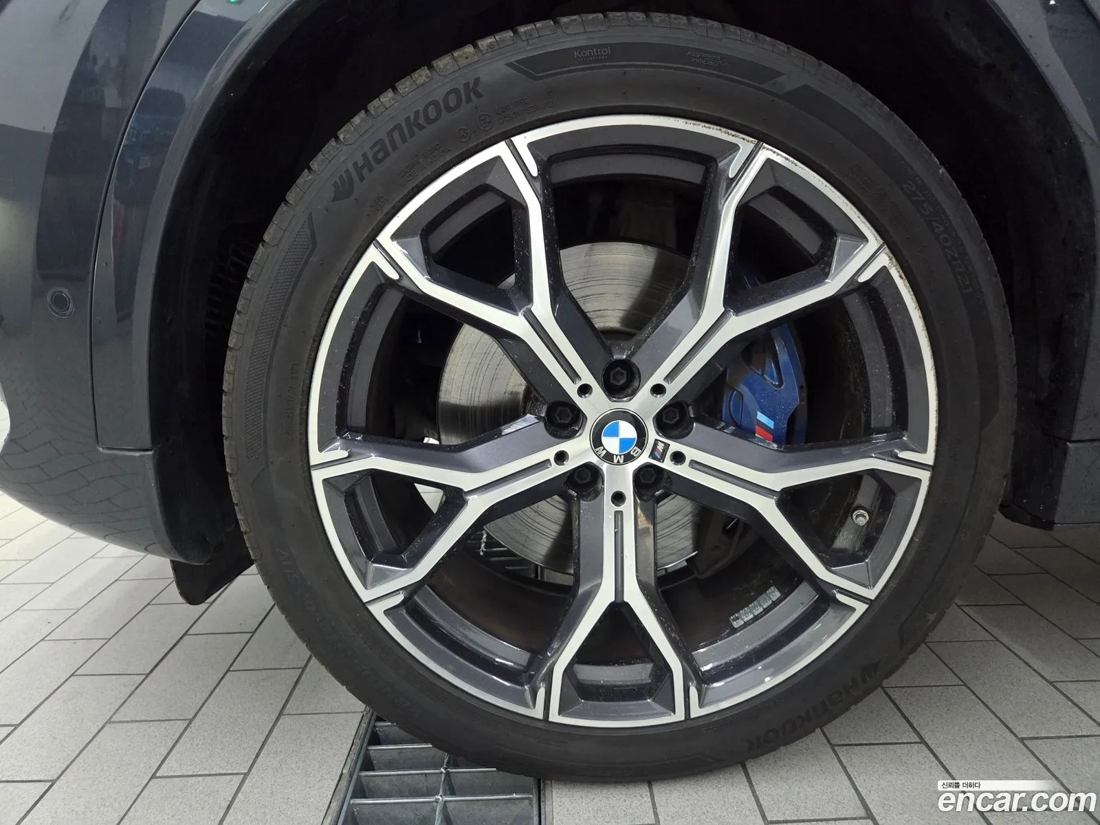 BMW X6 2021 — 17