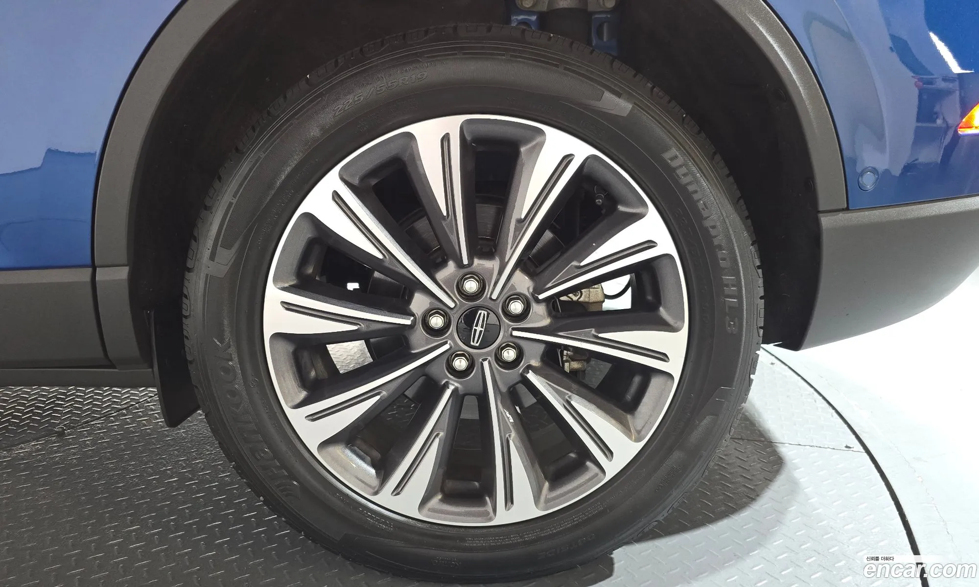 Lincoln Corsair 2021 — 33