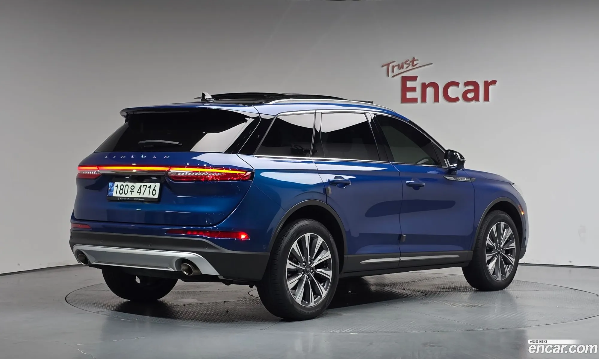 Lincoln Corsair 2021 — 3