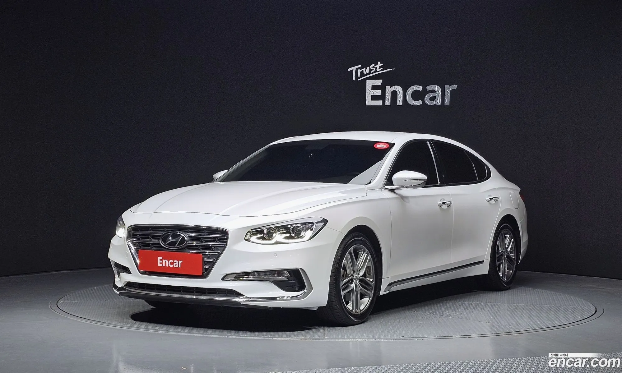 Hyundai Grandeur IG 2017 — 25