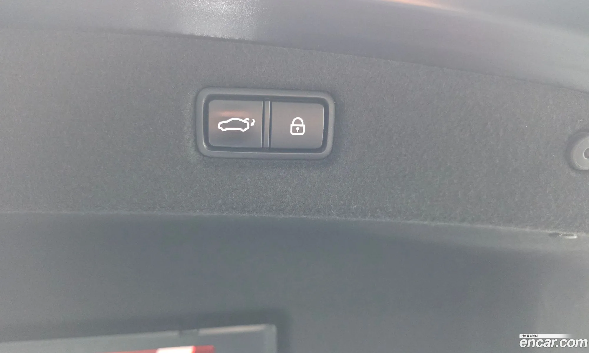 Genesis G90 2019 KMHG141DDKU063635 — 19