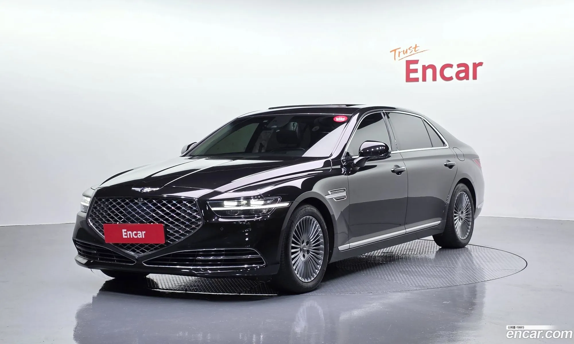 Genesis G90 2019 KMHG141DDKU063635 — 3