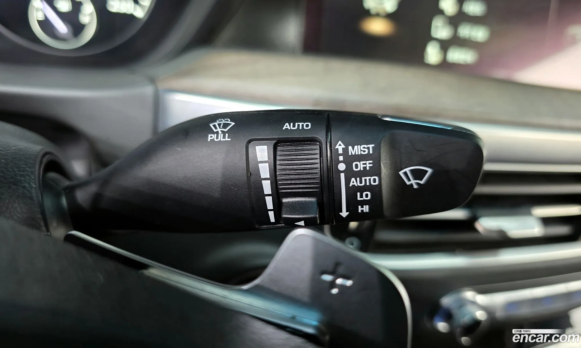 Genesis G90 2019 KMHG141DDKU063635 — 28