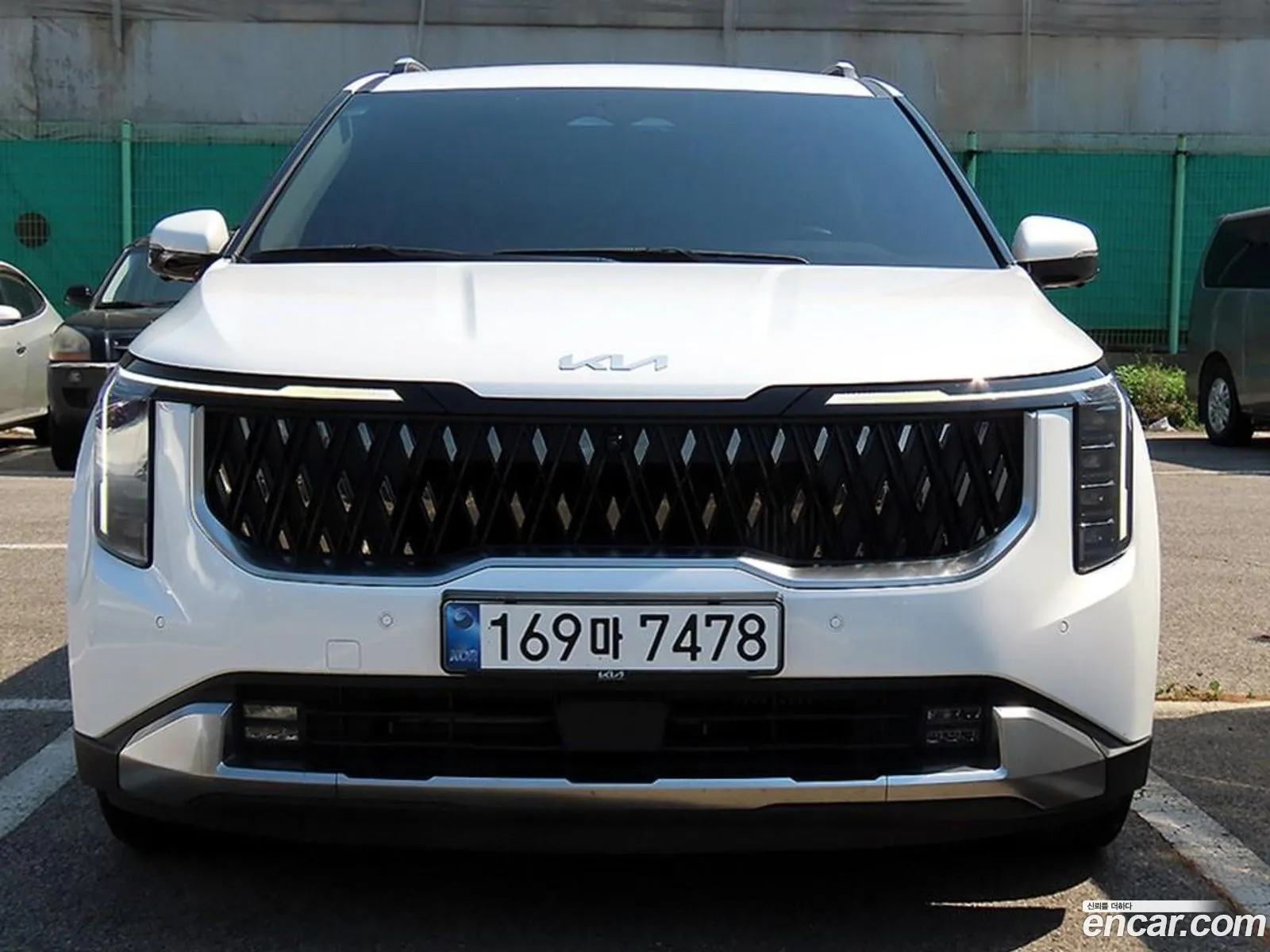 Kia Carnival 2024 — 12