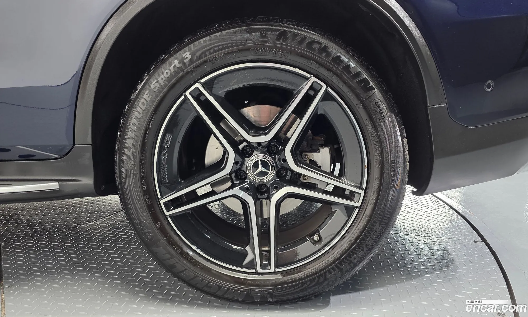 Mercedes-Benz GLC-Class X253 2020 — 23