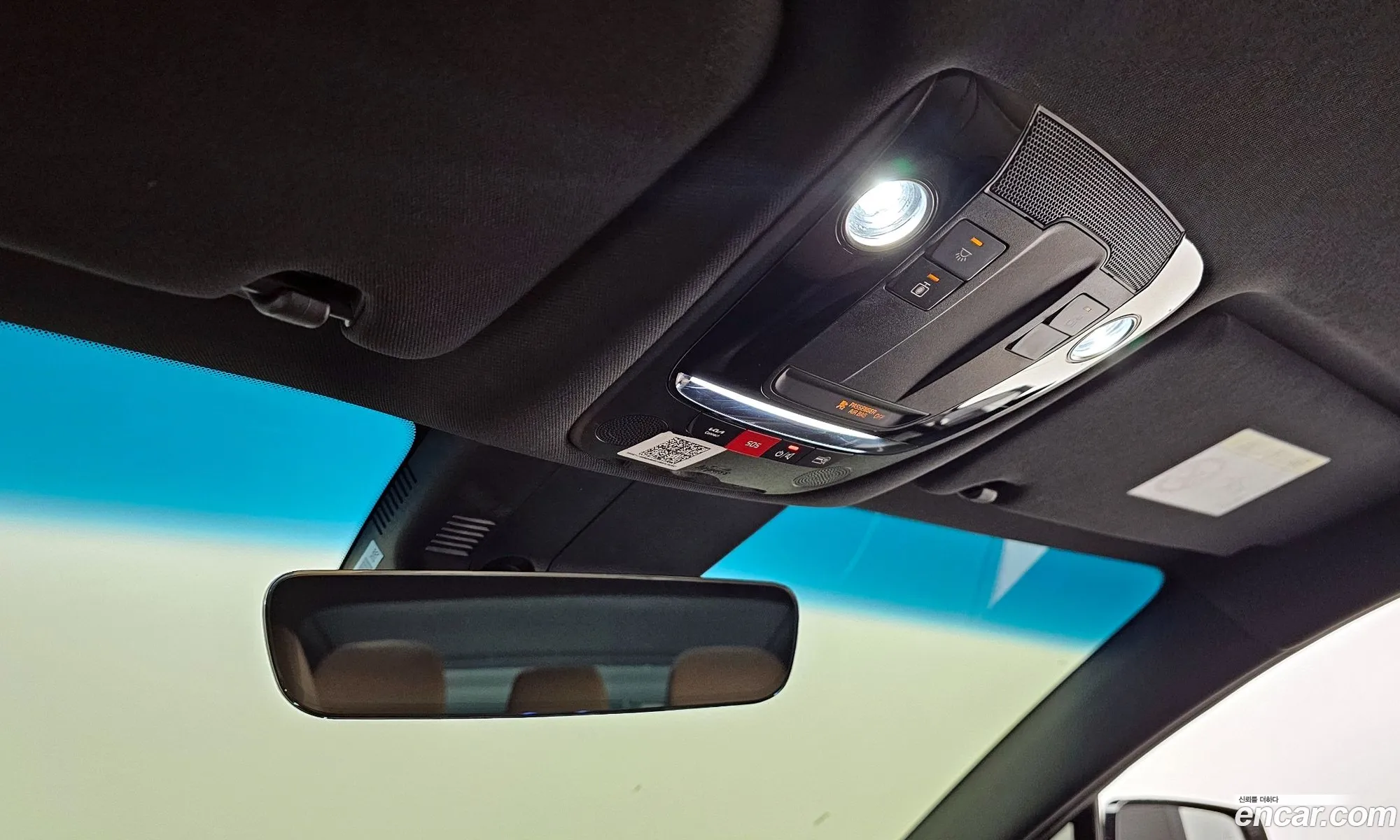 Kia K8 2022 KNAM241BBPA037600 — 8