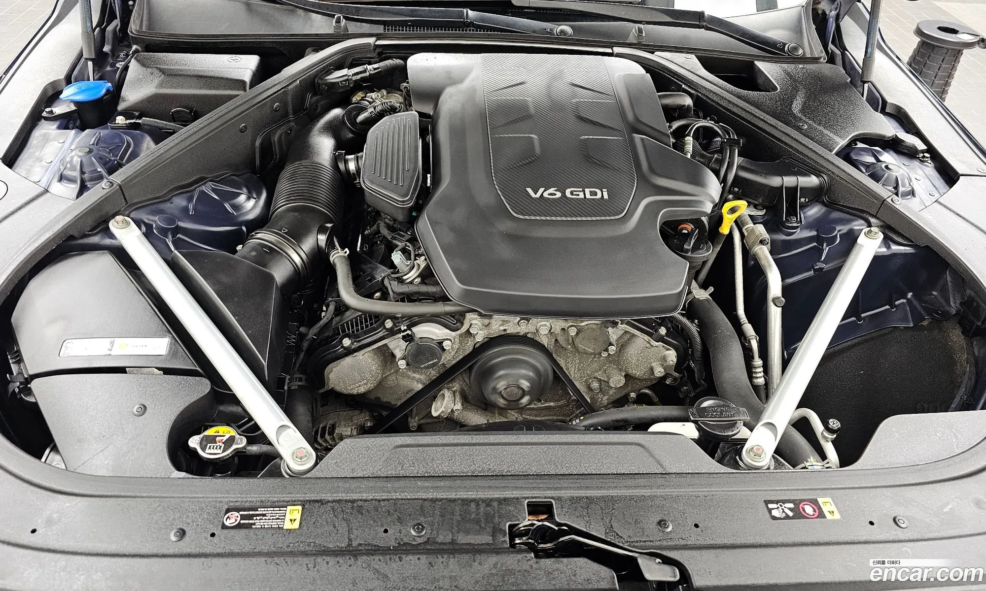 Genesis EQ900 2016 KMHG341DDGU003893 — 18