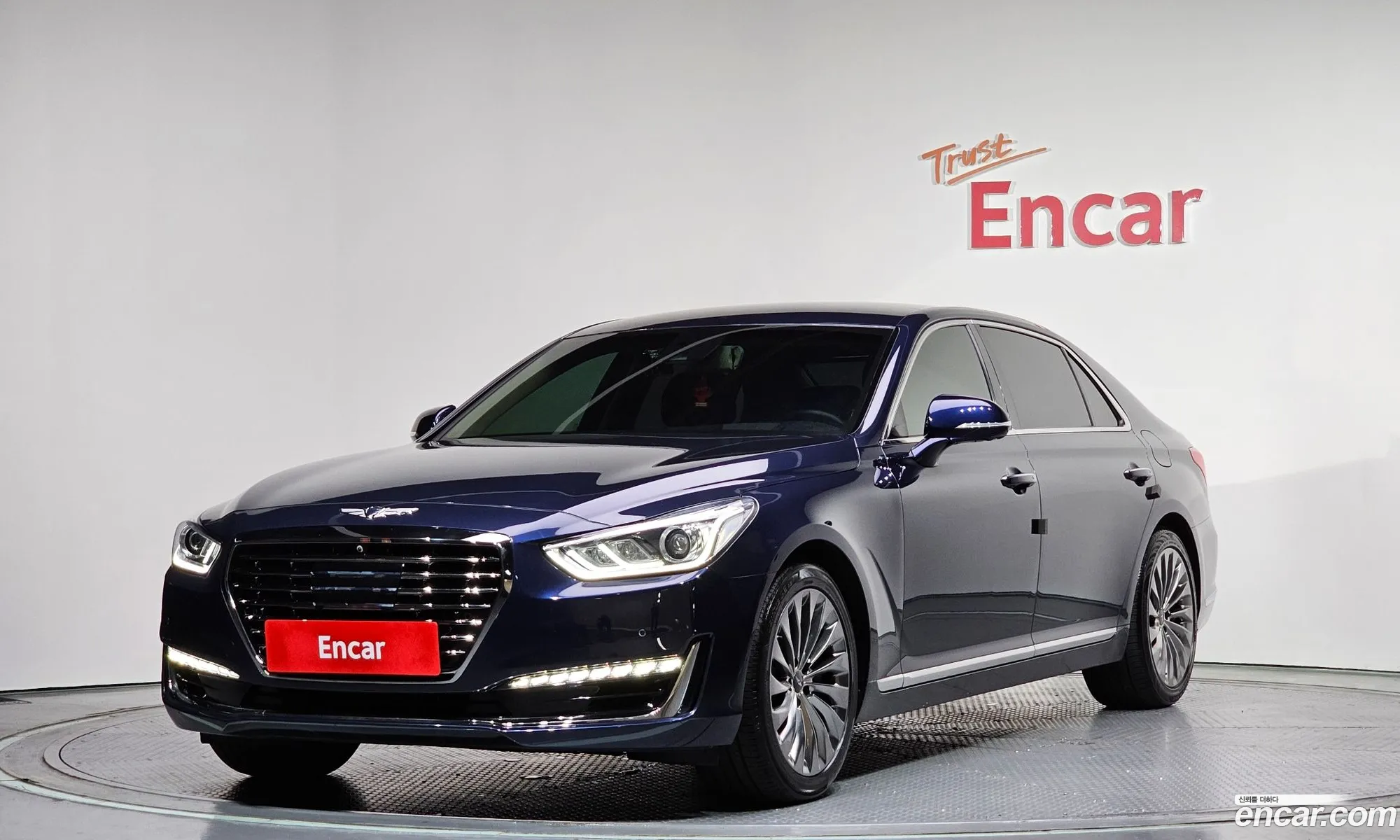 Genesis EQ900 2016 KMHG341DDGU003893 — 4