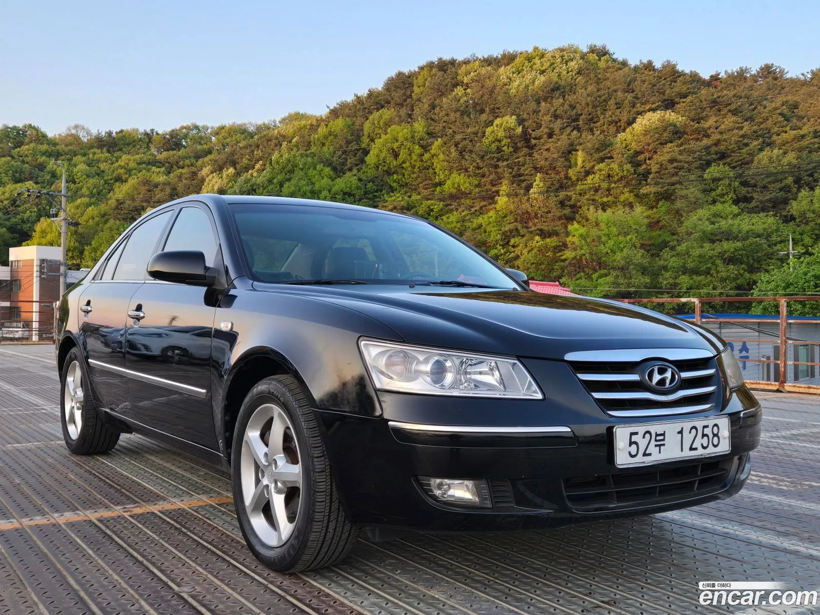 Hyundai NF Sonata