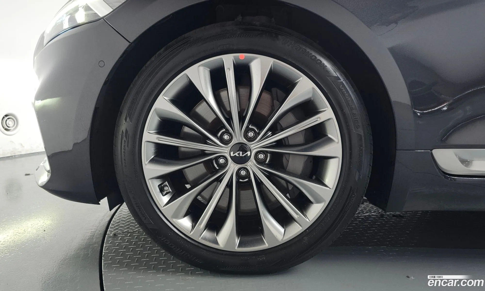 Kia K9 2022 KNAS2416DNS039173 — 13