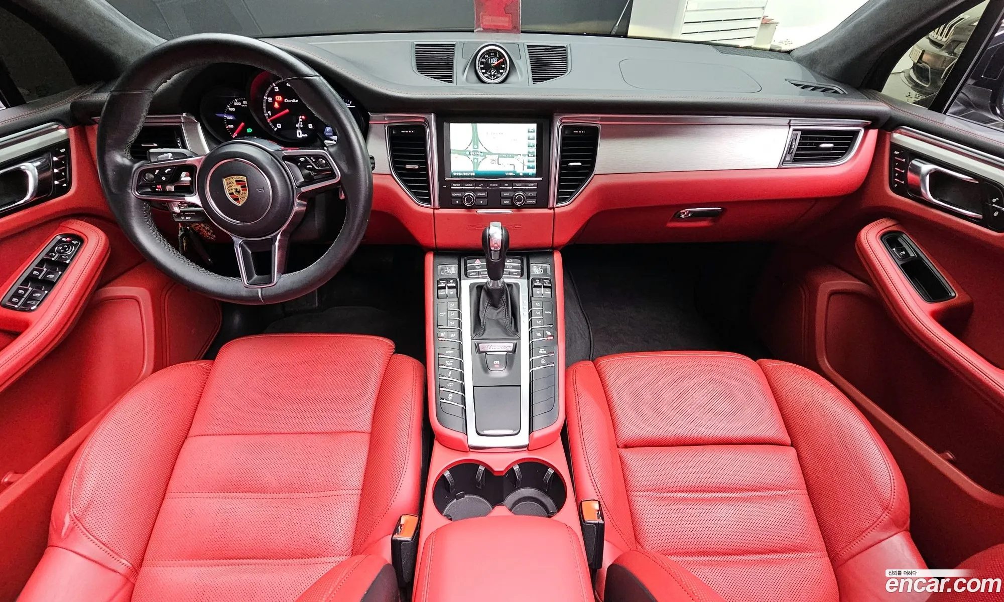 Porsche Macan 2016 WP1AF2957GLB92148 — 3