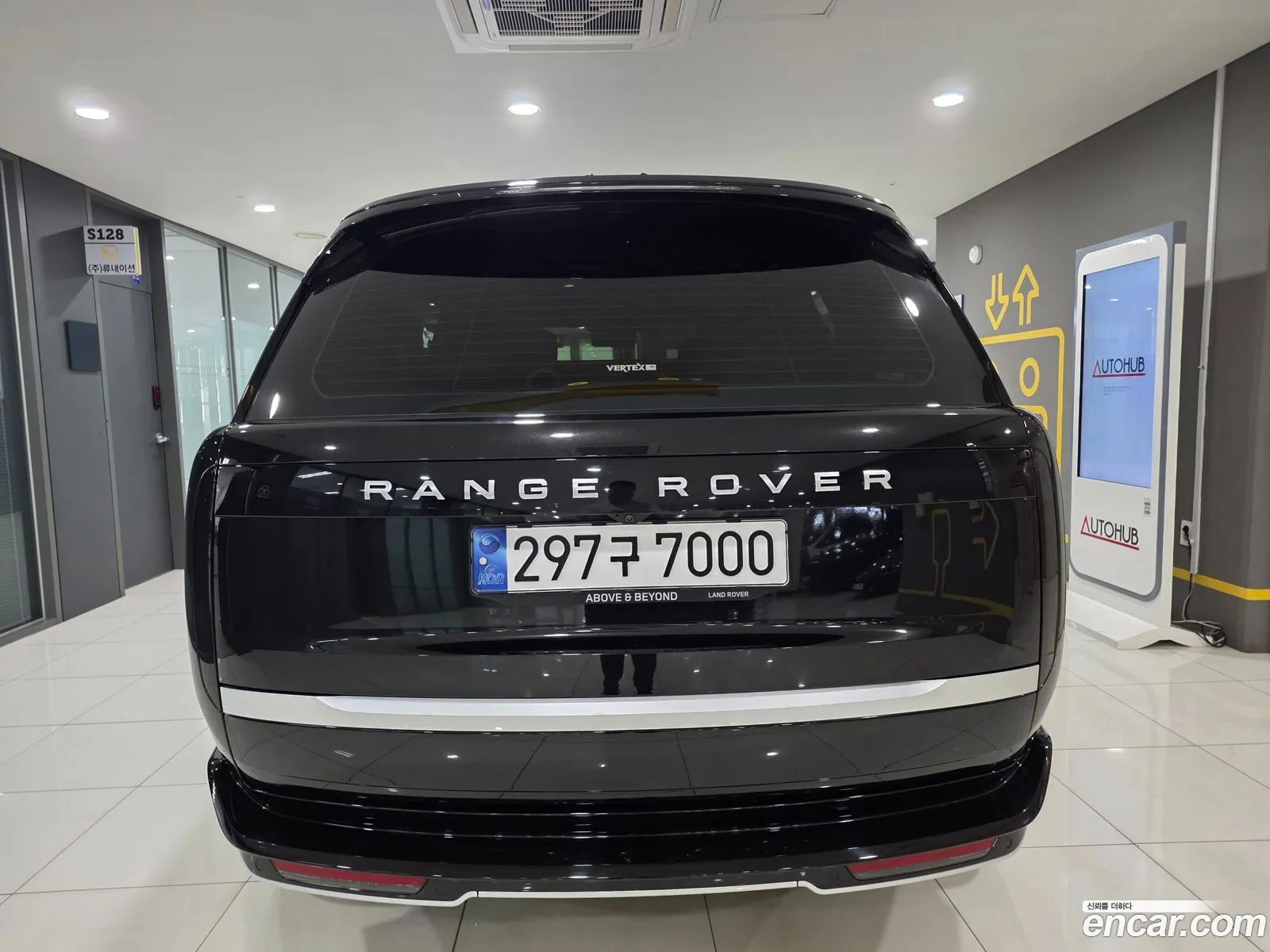 Land Rover Range Rover 2024 — 3