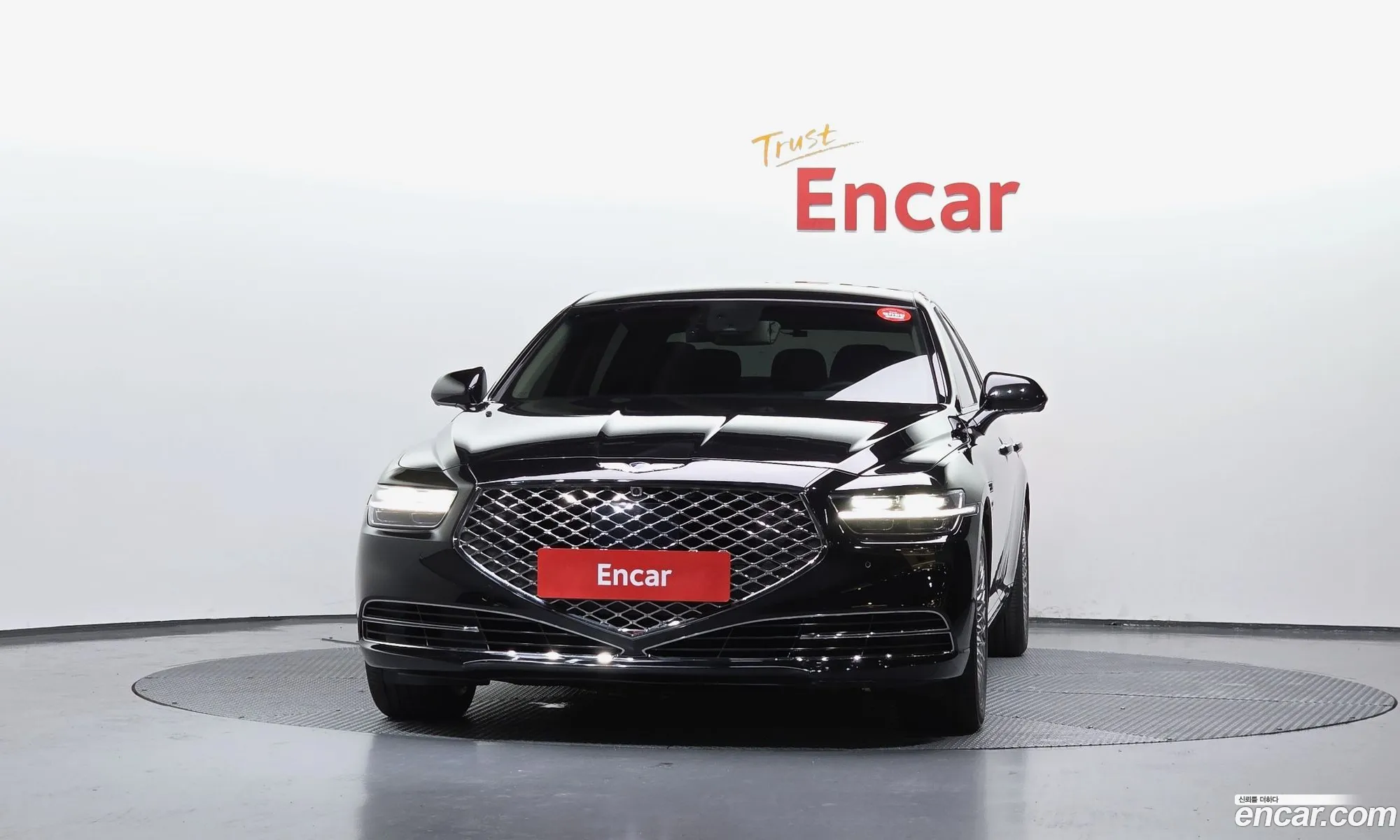 Genesis G90 2020 KMHG241DDMU083860 — 5