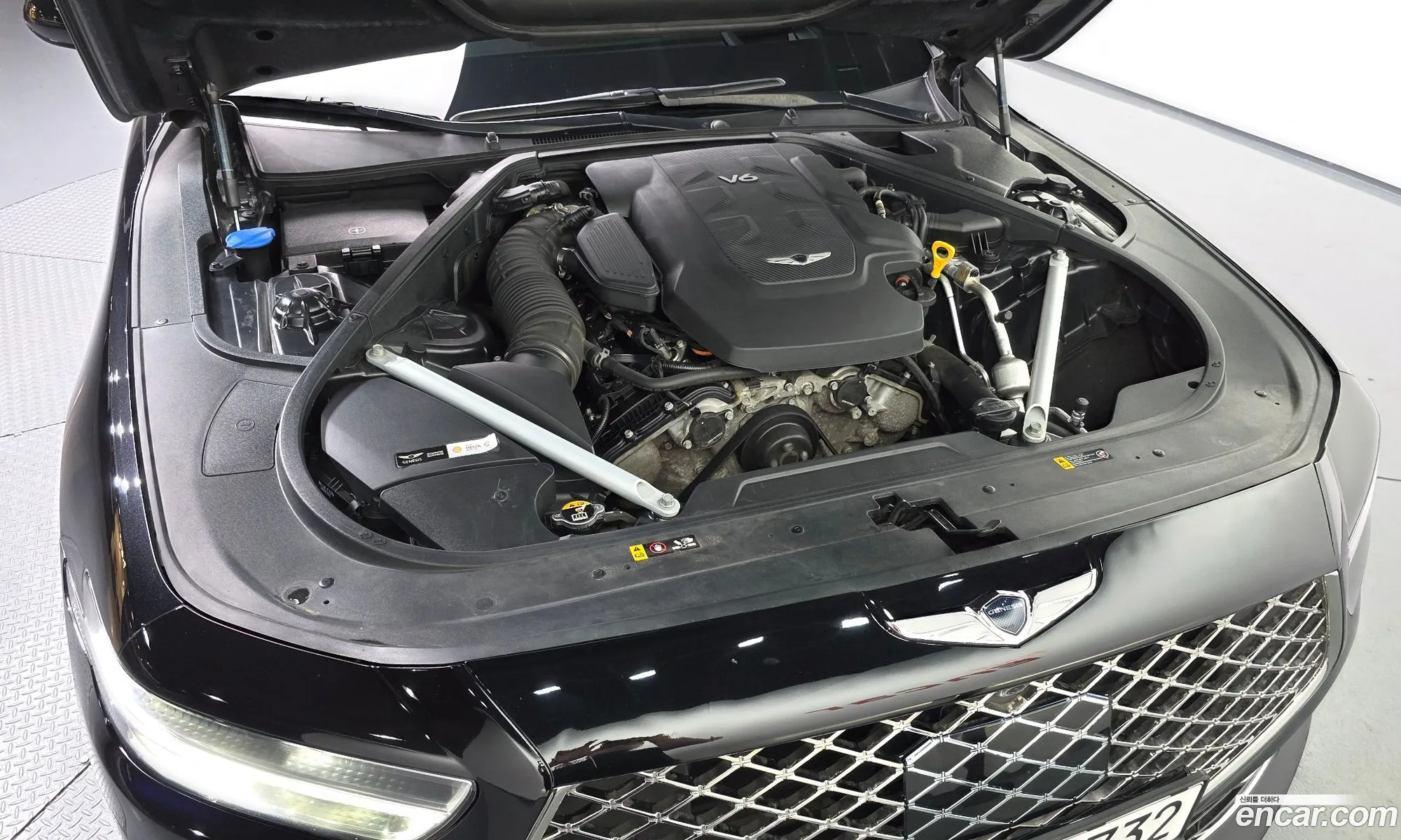 Genesis G90 2020 KMHG241DDMU083860 — 7