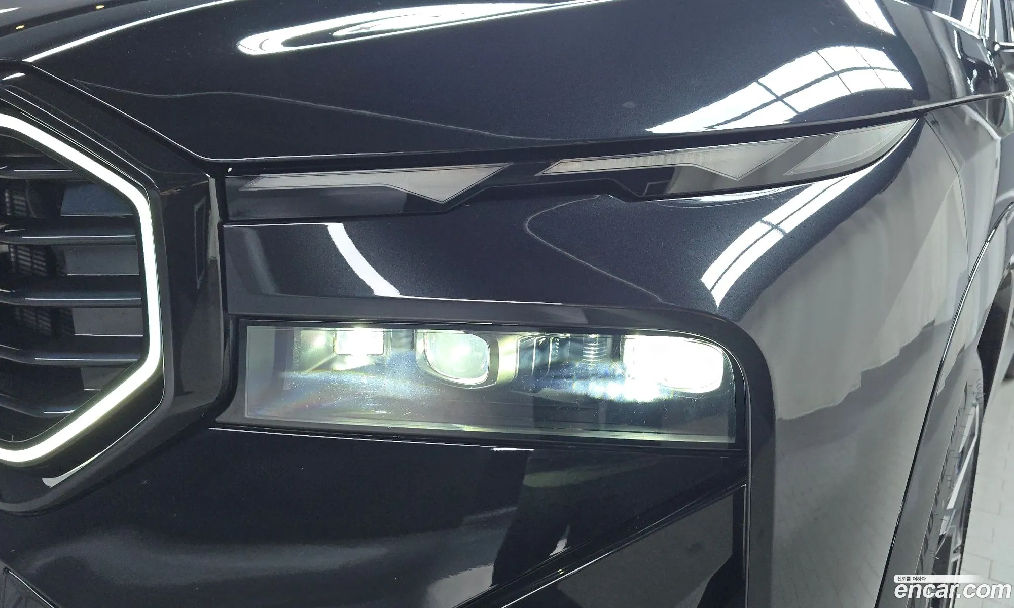 BMW XM 2024 — 9